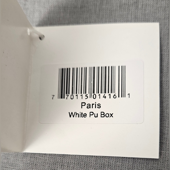 Jeanne Lottie “Paris” White PU Crossbody with Charms – NWT - Picture 7 of 10